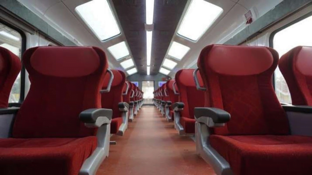 Janshatabdi Express from Ahmedabad-Kevadia to have a Vistadome coach |  IASbaba